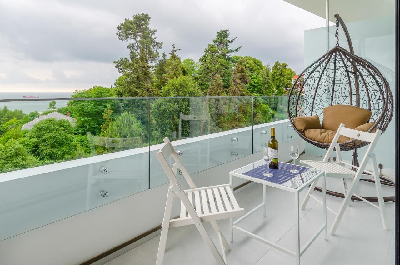 Green Line Apartment Mtsvane Kontskhi Bagian luar foto