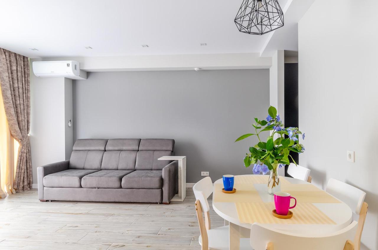 Green Line Apartment Mtsvane Kontskhi Bagian luar foto
