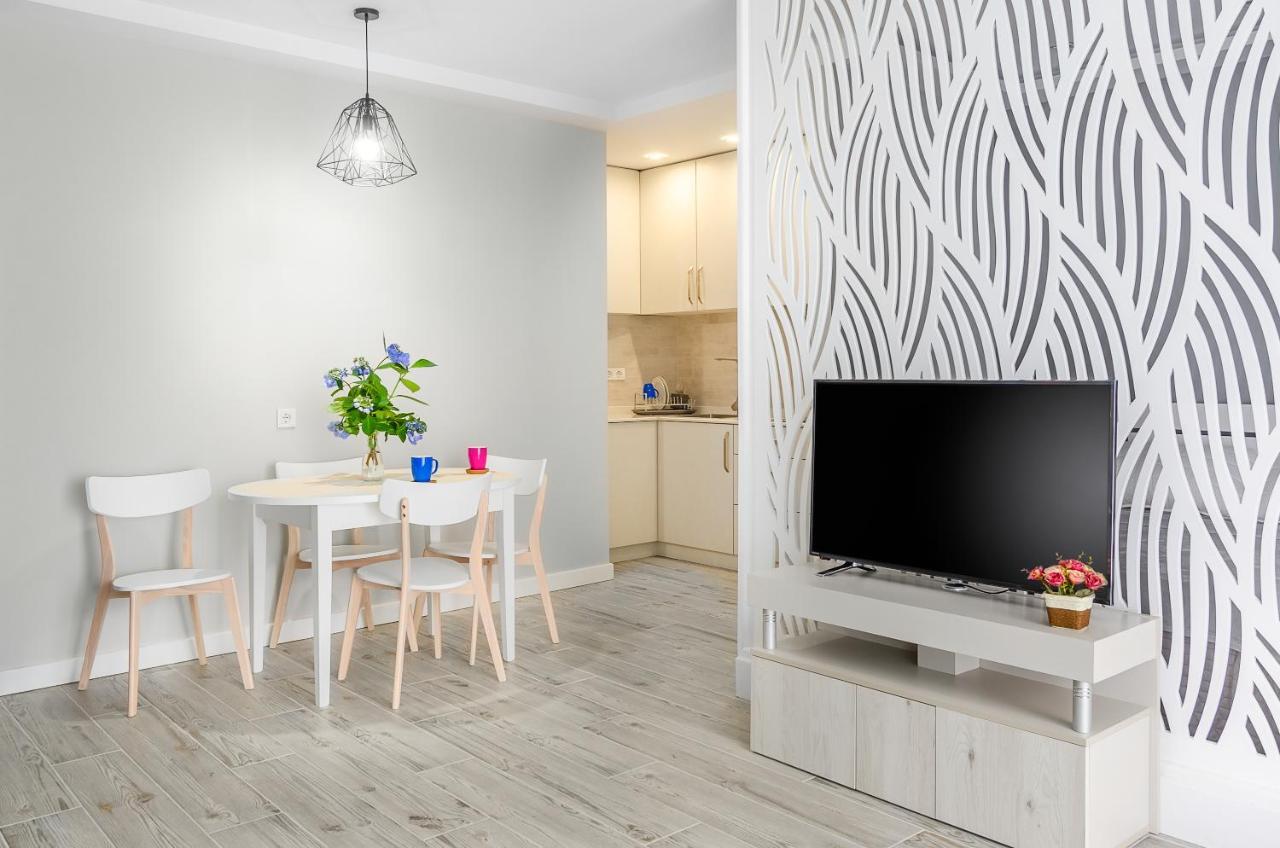 Green Line Apartment Mtsvane Kontskhi Bagian luar foto