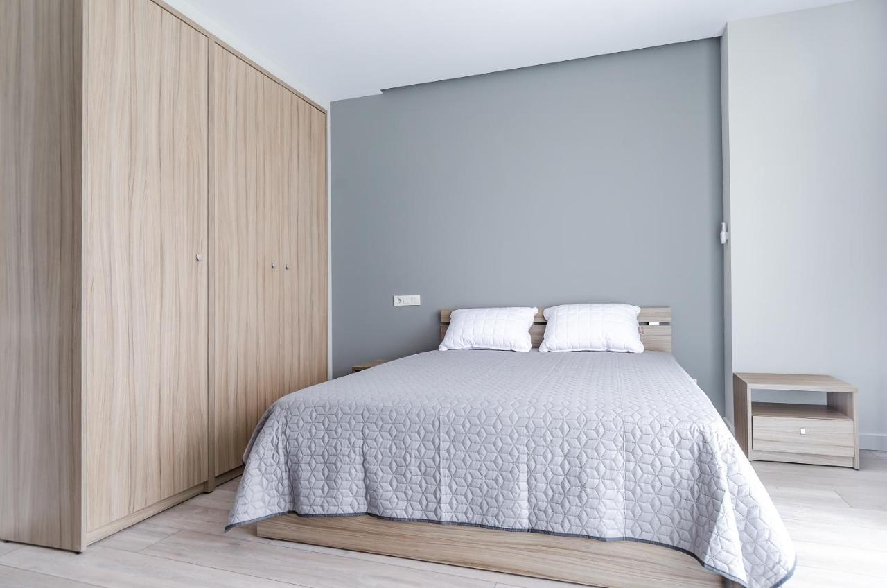 Green Line Apartment Mtsvane Kontskhi Bagian luar foto